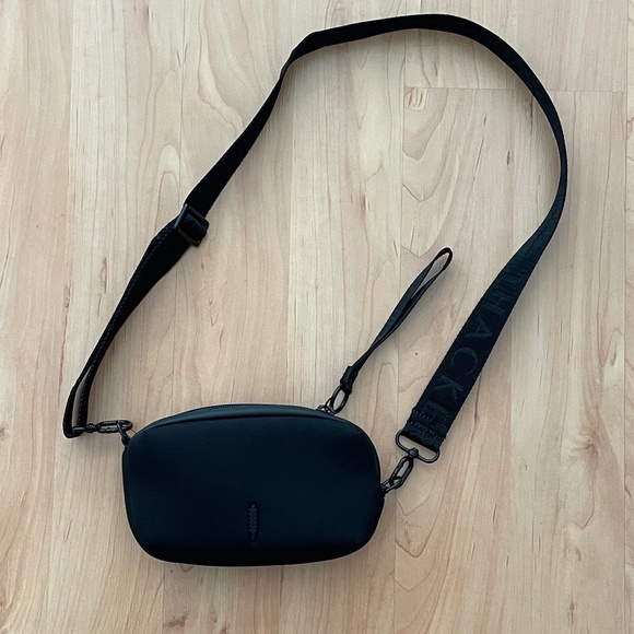 THACKER Cocoon 3 in 1 Phone Bag - Black Neoprene - Picture 1 of 5